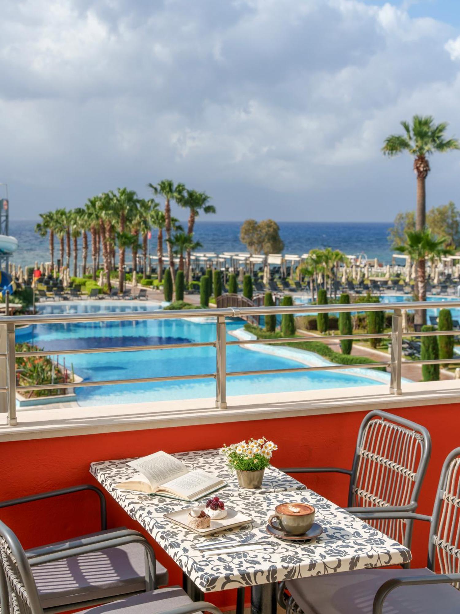 Liberty Kusadası Extérieur photo